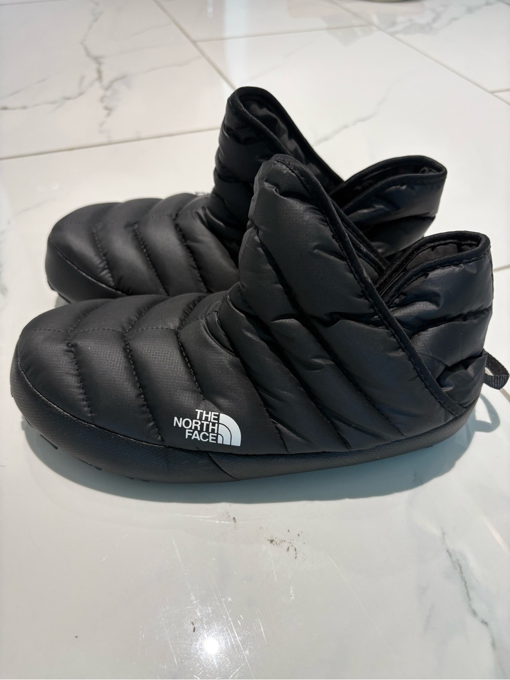 The North Face ThermoBall Traction Booties Black Women’s Size 7